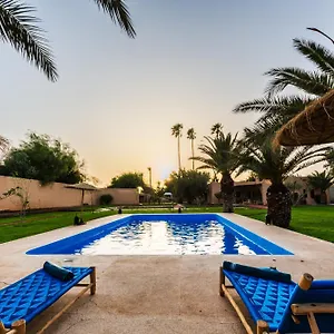 https://villa-warhol-marrakech.marrakeshhotelsmorocco.com