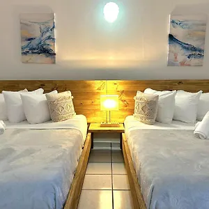 Nautilus By La Jamaca Hotels-downtown La Parguera Lajas